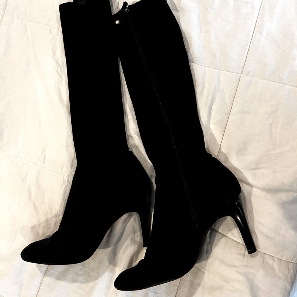 Black Velvet Boots